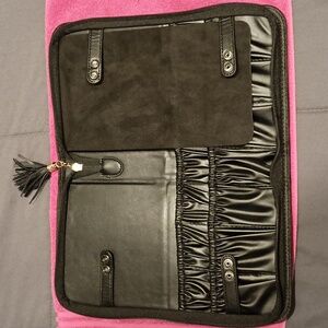 Makeup Brush Organizer Case